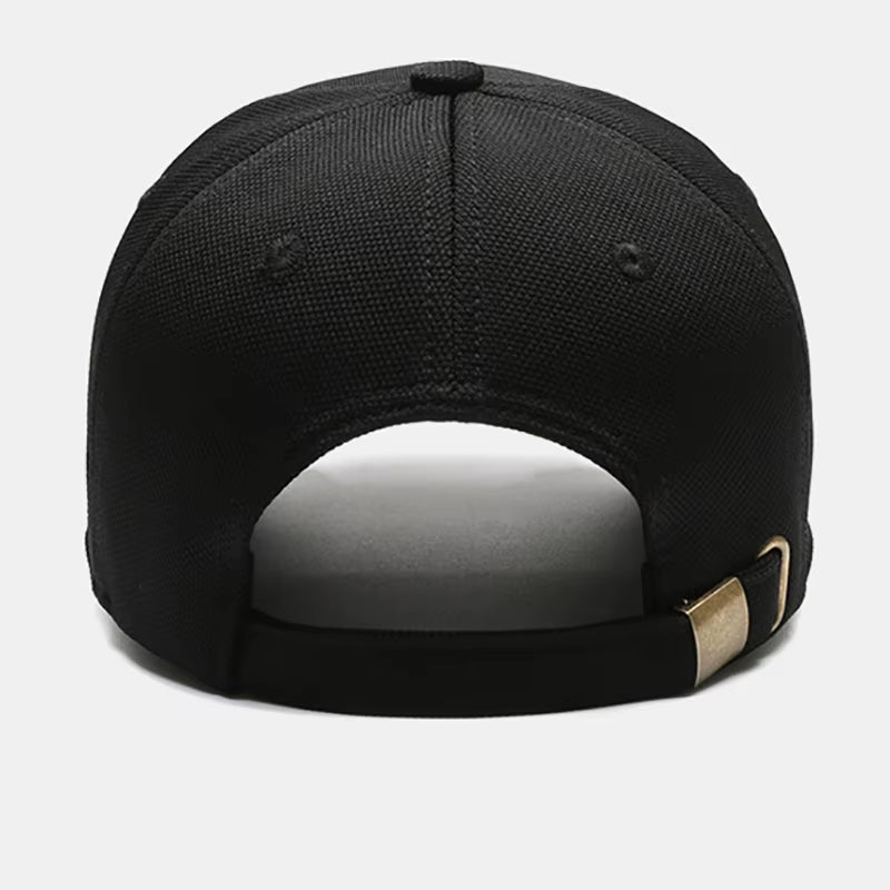Pineapple Print Lightweight Baseball Cap for Men and Women - Casual Visor Hat with Minimalist Design, Suitable for Larger Head Sizes